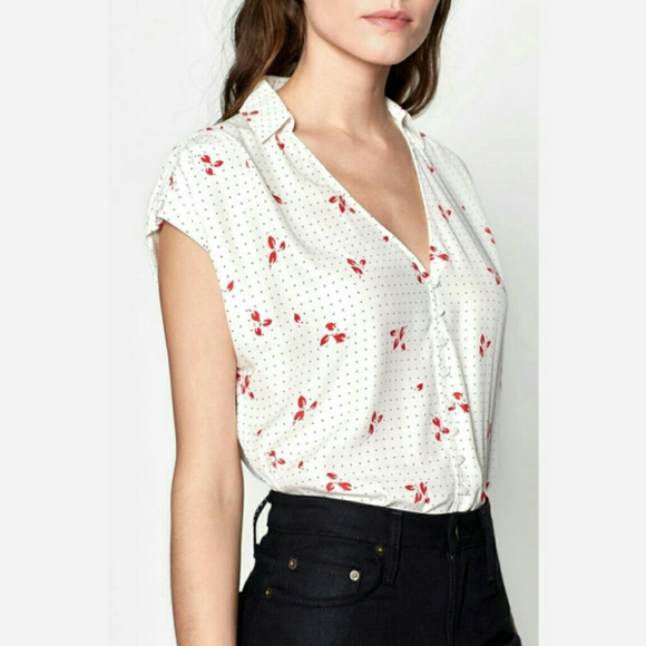 Equipment Tops - ♥️🖤NWT Equipment Femme Alloura Silk Blouse